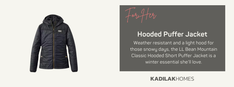 Best holiday gift ideas for her, gifts for her, hooded winter jacket, winter puffer jacket, all weather jacket for women