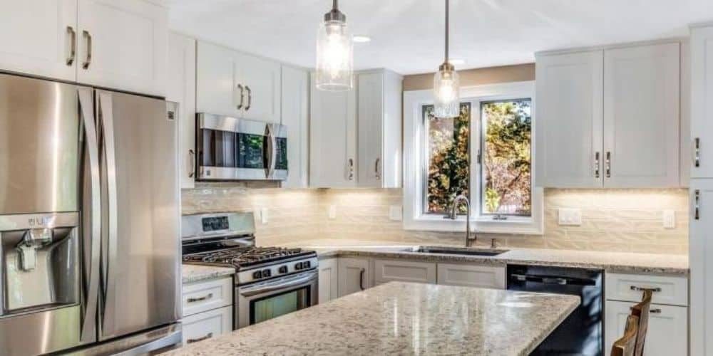 No Gray 80's Kitchen Update